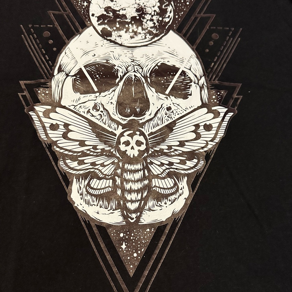 Skull & Moth Men’s T Shirt!